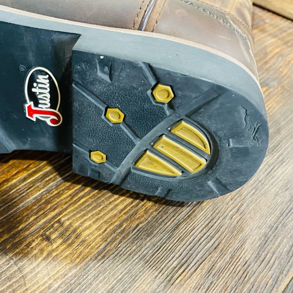 SE4960 - Justin Drywall 10"
Waterproof Work Boot Size 10D - Picture 8 of 14